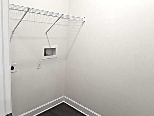 Building Photo - 521 Pine Terrace Dr