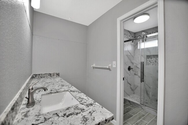 Building Photo - 1505 New Orleans St