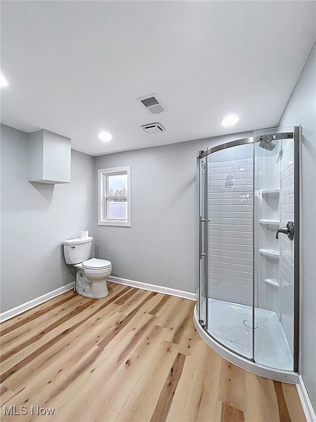 Building Photo - 38599 Plains Ct