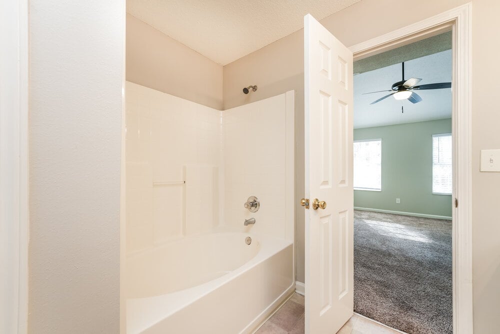 Building Photo - 6576 Browns Mill Ferry Dr