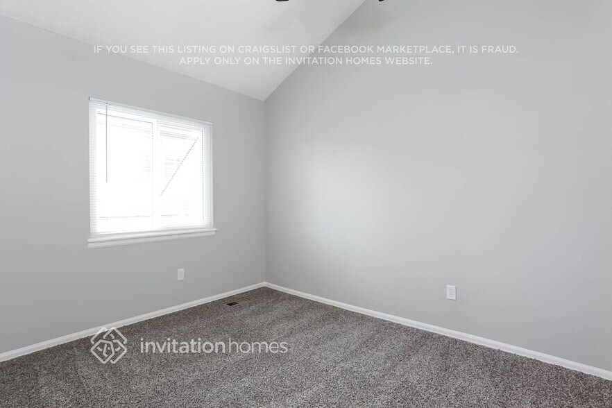 Building Photo - 4862 S Tower Way