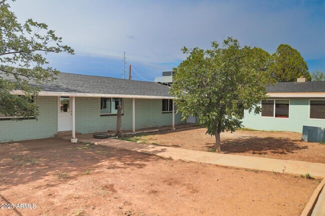 Building Photo - 2209 N Beki Ln
