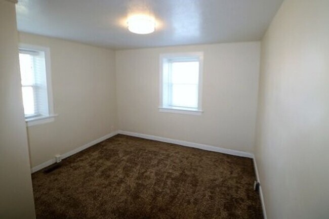 Building Photo - Conveniently Located HOUSE in Spanish Fork!