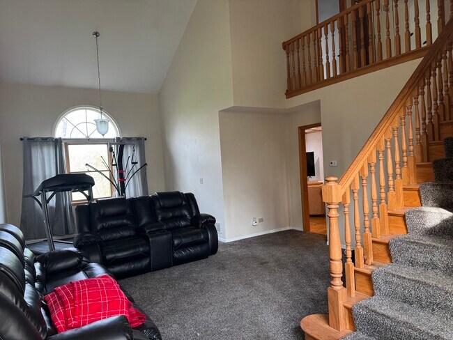 Building Photo - 11754 Pebble Beach Dr