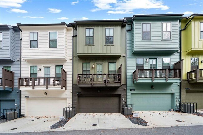 Building Photo - 1328 Breezy St SE