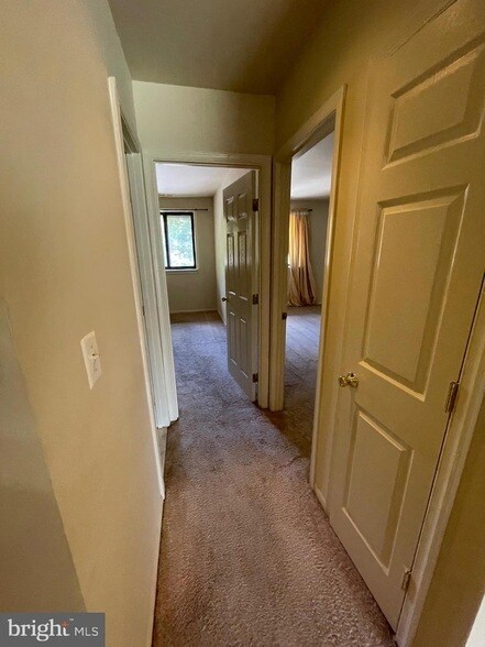 Building Photo - 6021 Majors Ln