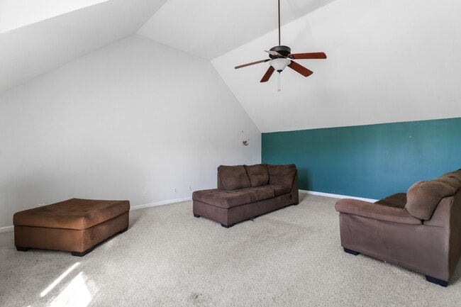 Building Photo - 1213 Channelview Dr