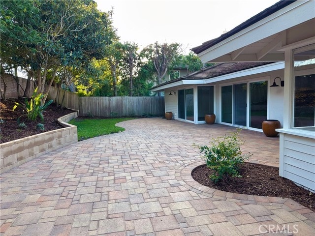 Building Photo - 1210 Sandpoint Way