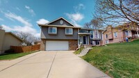 Building Photo - 204 Summerset Dr