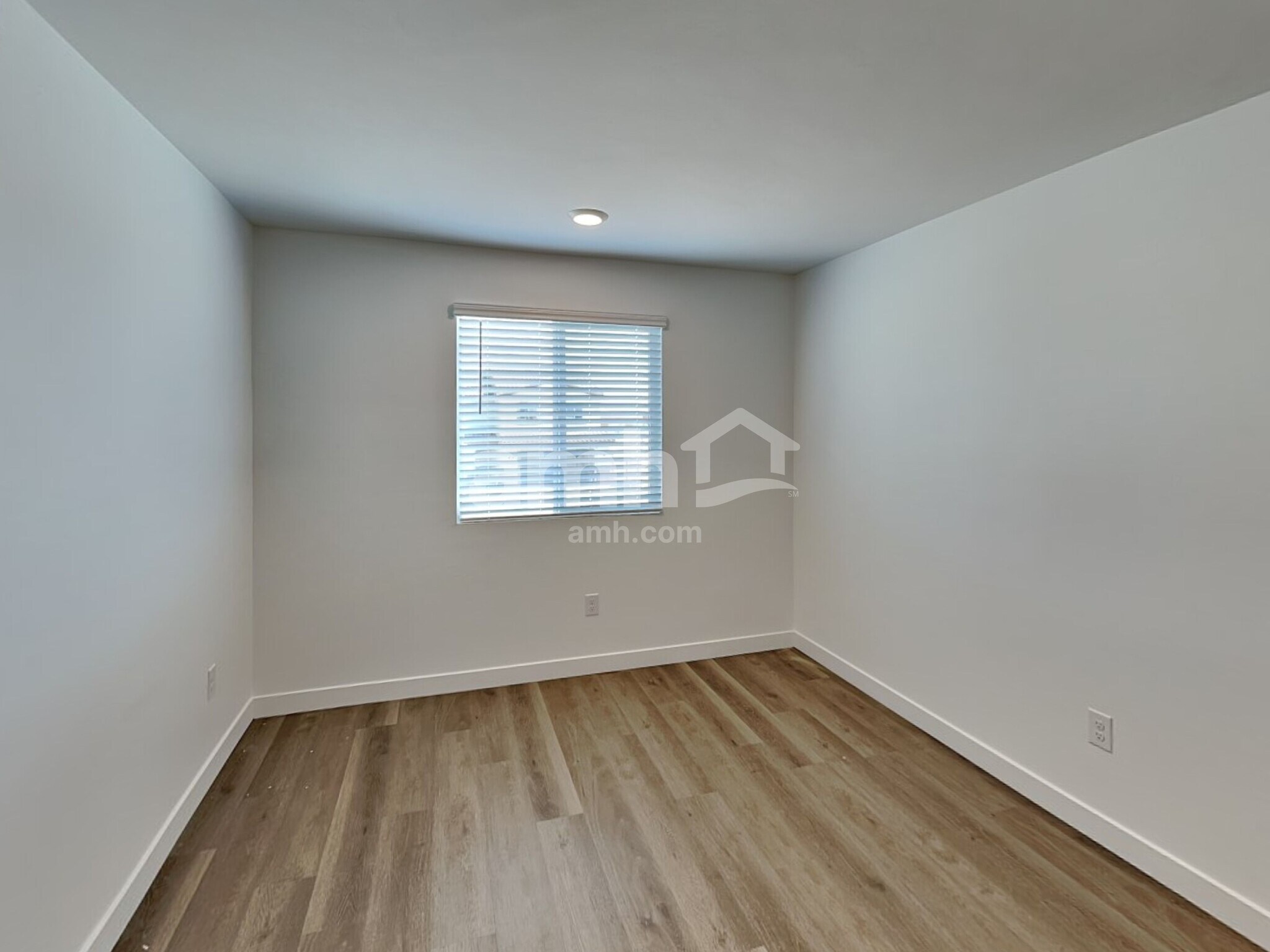 Building Photo - 9653 N Rancho Lozano
