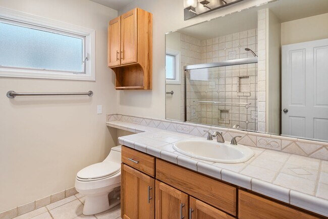 Building Photo - Custom Single Story in coveted Alvarado Es...