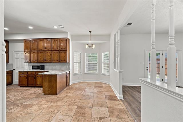 Building Photo - 1205 Shannon Ln