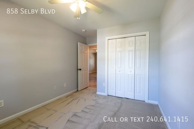 Building Photo - 858 Selby Blvd