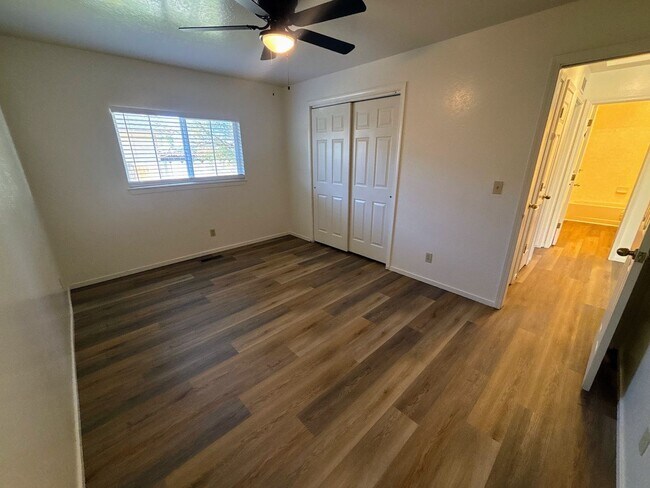 Building Photo - 1348 Kimmerling Rd
