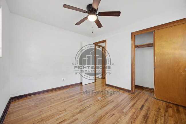 Building Photo - 2203 Amelia Cir