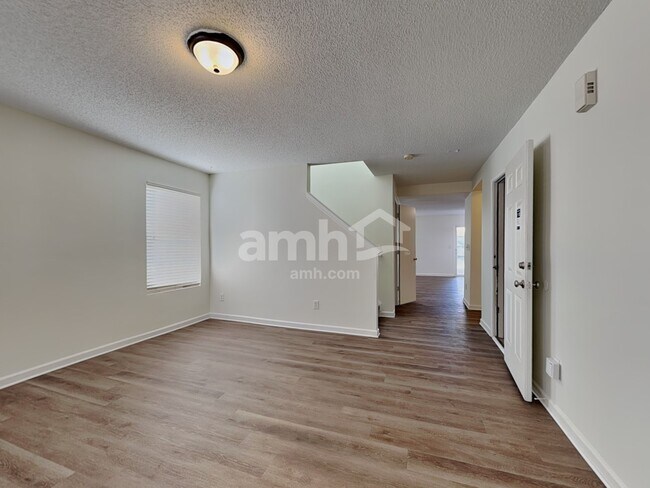 Building Photo - 3280 Denali Ct