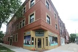 Building Photo - 3609 N Lakewood Ave