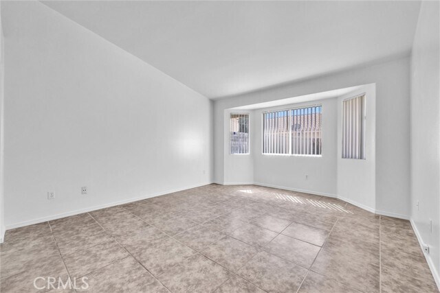 Building Photo - 1240 Visconti Dr