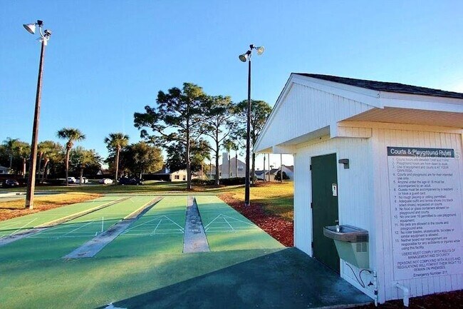 Building Photo - 3704 Southpointe Dr