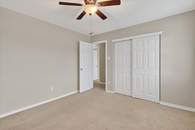 Building Photo - 4430 Cedar Pass Dr