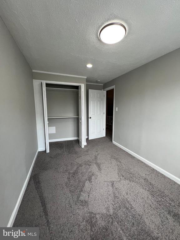 Building Photo - 7817 St Boniface Ln