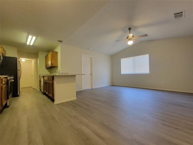 Building Photo - 12303 Alderbrook Dr