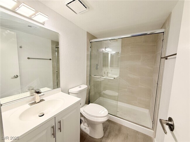 Building Photo - 601 Cabrillo Cir