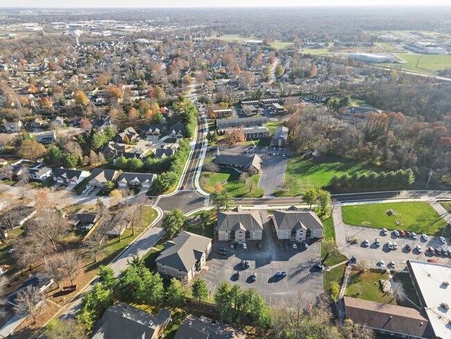 Building Photo - 1317 Esic Dr