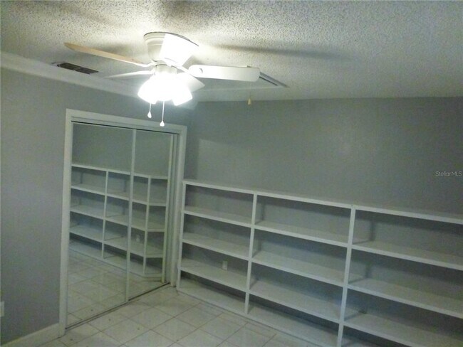 Building Photo - 1890 Wolford Rd