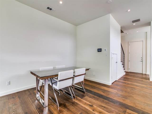 Building Photo - 3583 Dorothy Ave