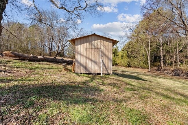 Building Photo - 3025 Cleveland Hwy