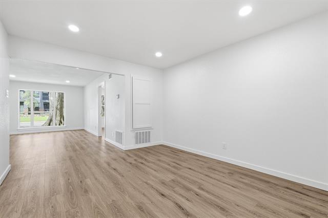 Building Photo - 4816 Amesbury Dr