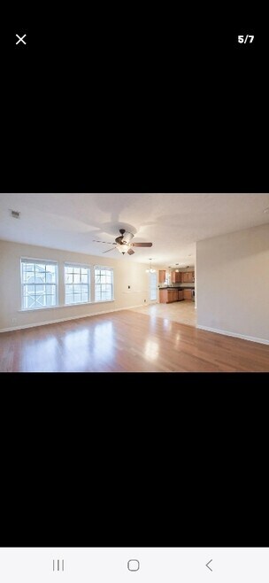 Building Photo - 1138 Phelissa Dr