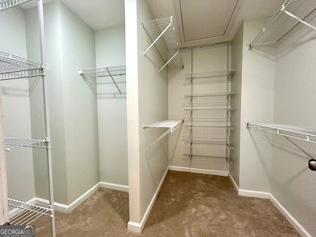 Building Photo - 4692 Wehunt Commons Dr