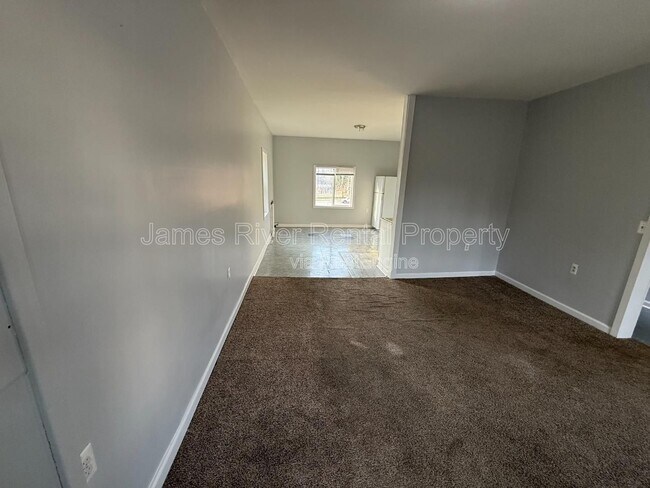 Building Photo - 1507 6th St