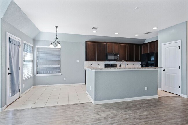 Building Photo - 369 Derby Dr