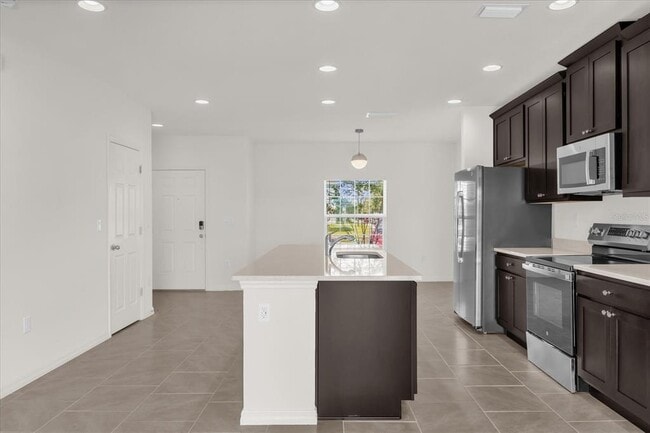 Building Photo - 1108 Sand Torch Cir