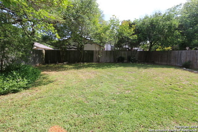 Building Photo - 9570 Gladeview