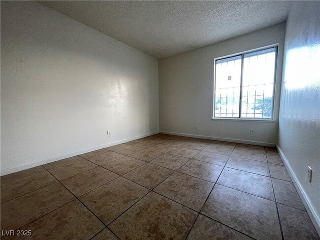 Building Photo - 4007 Danford Pl