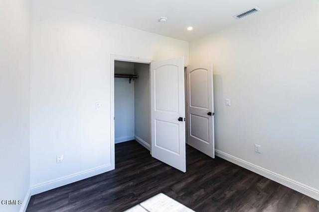 Building Photo - 2628 Glenrose Ave