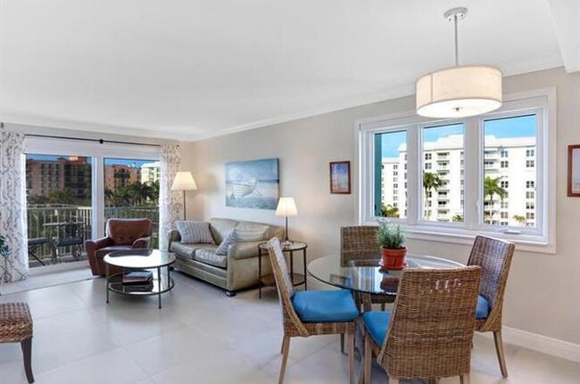 Building Photo - 1300 Gulf Shore Blvd N