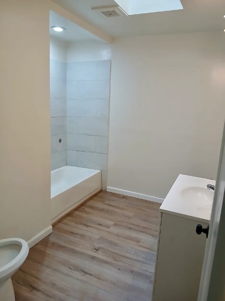 Building Photo - 2814 Park Way