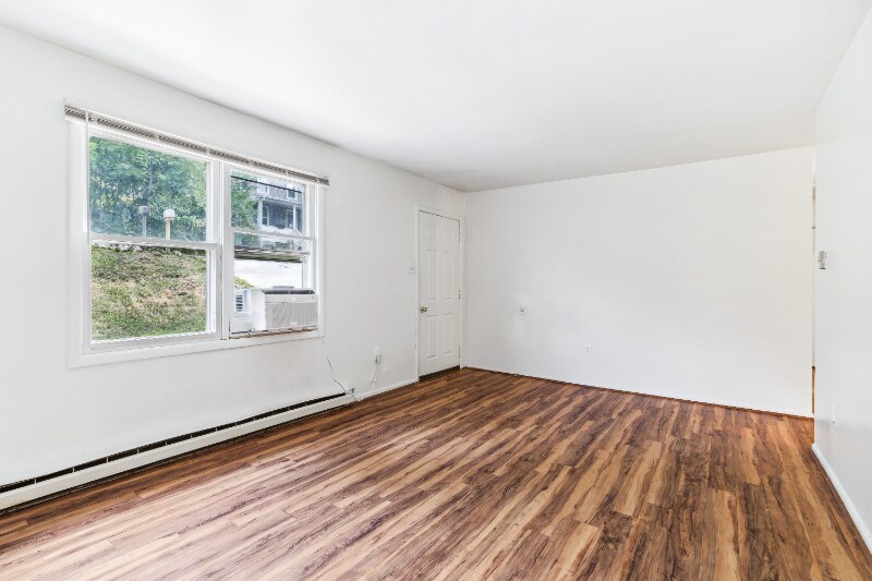 Building Photo - 30 East E Street