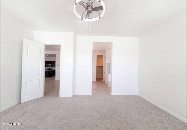 Building Photo - 2528 N Comiskey Dr