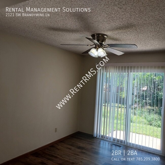 Building Photo - 2121 SW Brandywine Ln
