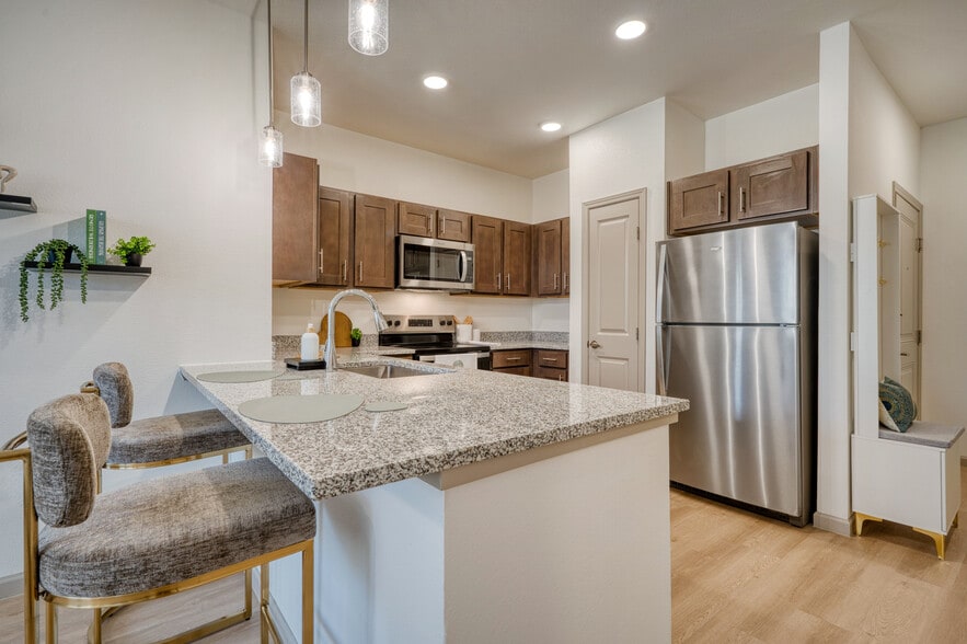 Kitchen - Leon Creek Flats