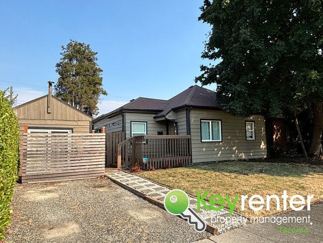 Building Photo - Fully Remodeled Tacoma Home with Detached ...
