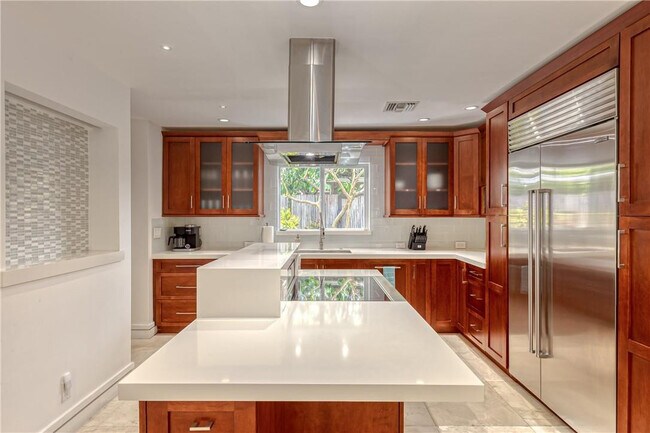 Building Photo - 268 Imperial Ln