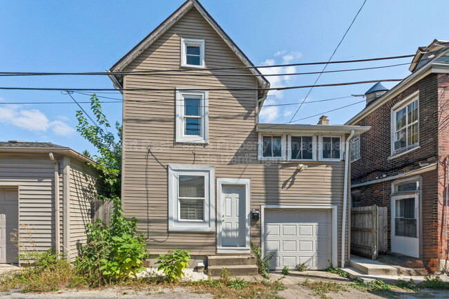 Building Photo - 957 Harrison Ave