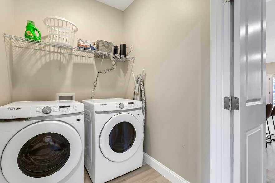 Laundry - 170 Weaver Line